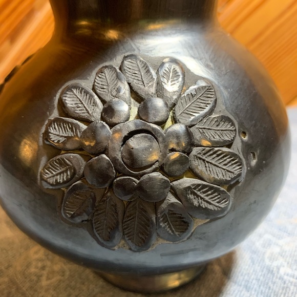 Dona Rosa Pottery - Picture 8 of 12